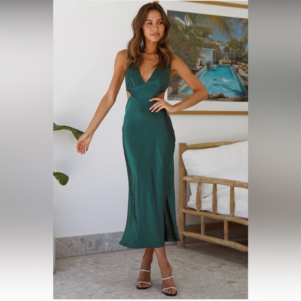 BRAND NEW hello Molly dress
